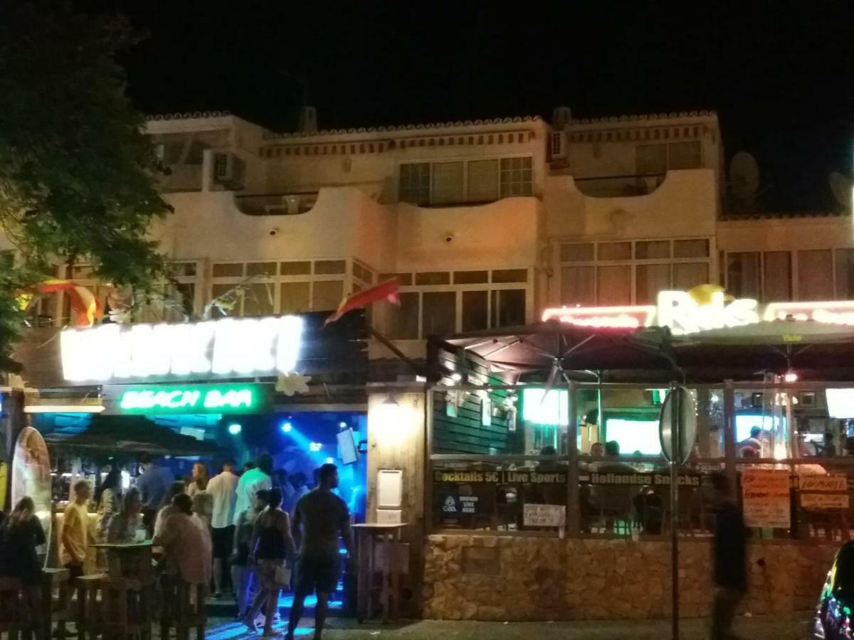 Oura And Bars * Albufeira